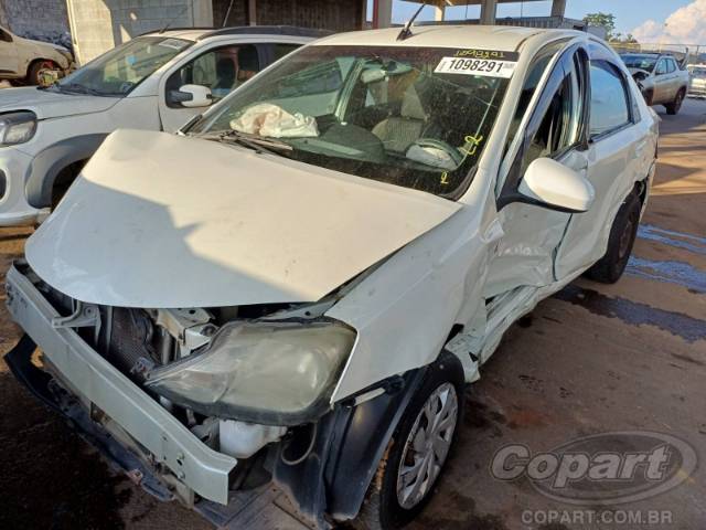 2017 TOYOTA ETIOS SEDA 