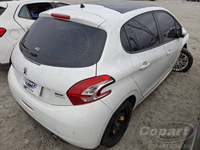 2017 PEUGEOT 208 
