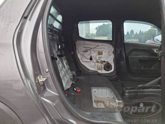 2021 FIAT STRADA CD 