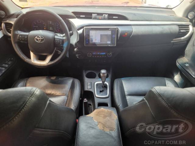 2017 TOYOTA HILUX CD 