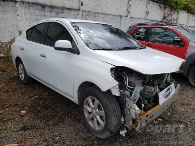 2013 NISSAN VERSA 