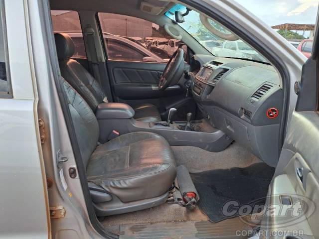 2013 TOYOTA HILUX CD 