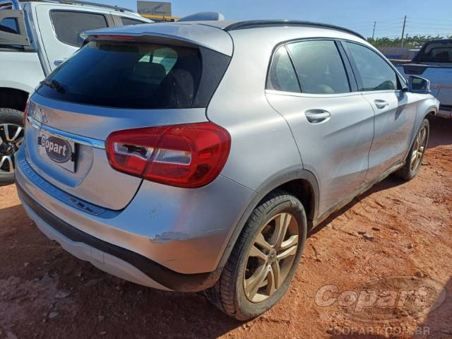 2019 MERCEDES BENZ GLA 