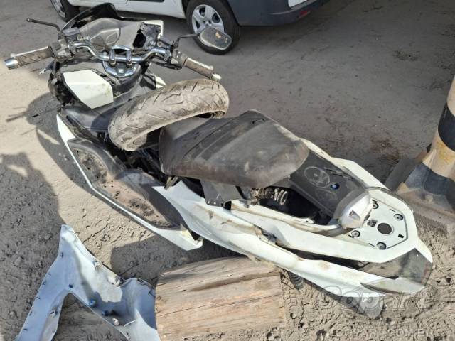 2023 HONDA PCX 