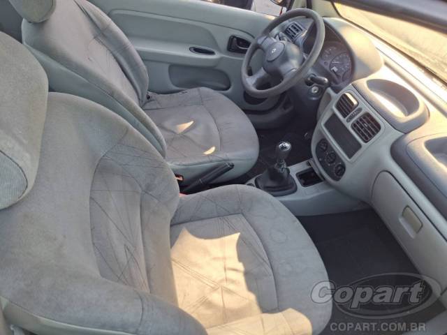 2004 RENAULT CLIO 