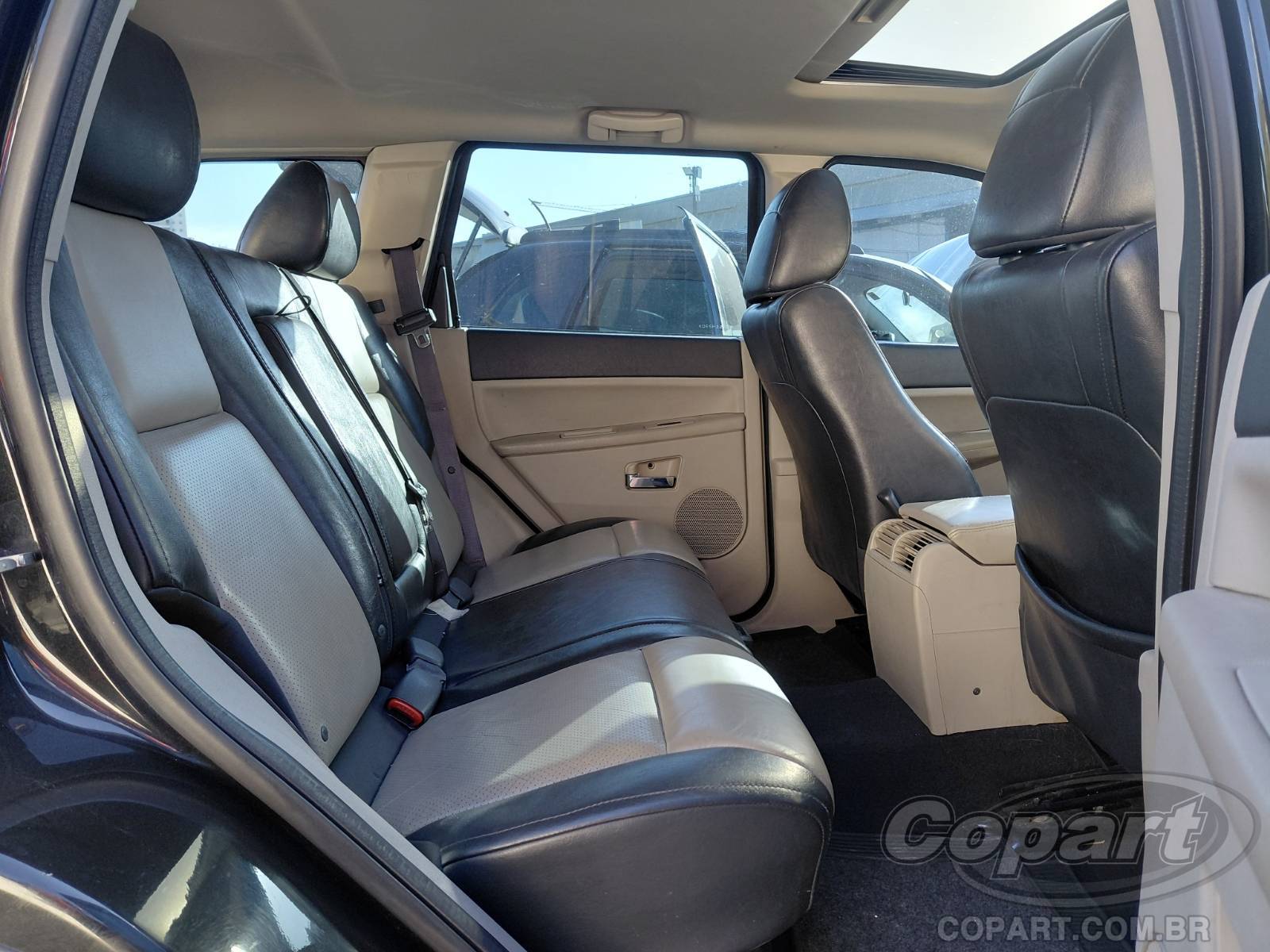 2008 JEEP GRAND CHEROKEE — foto 6 de 11