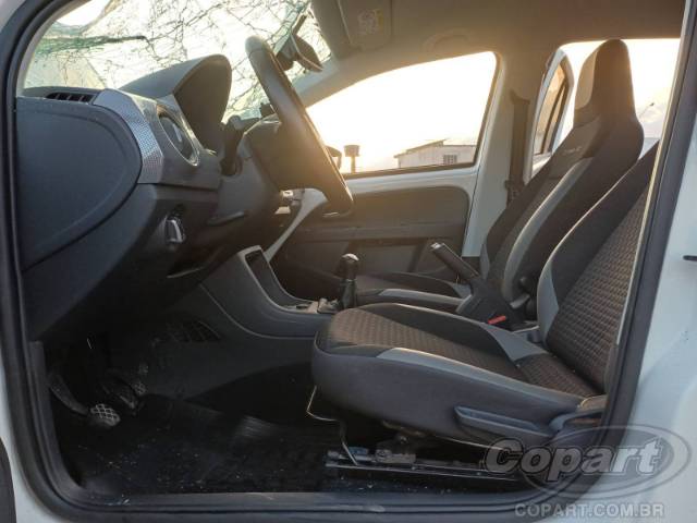 2018 VOLKSWAGEN UP 