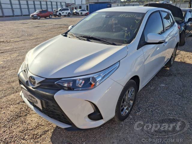 2023 TOYOTA YARIS 