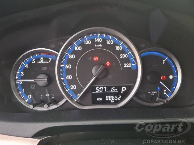 2022 TOYOTA YARIS SEDA 