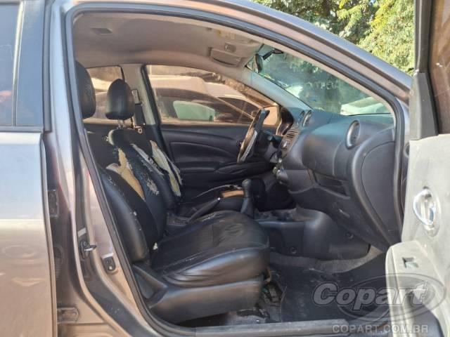 2014 NISSAN VERSA 