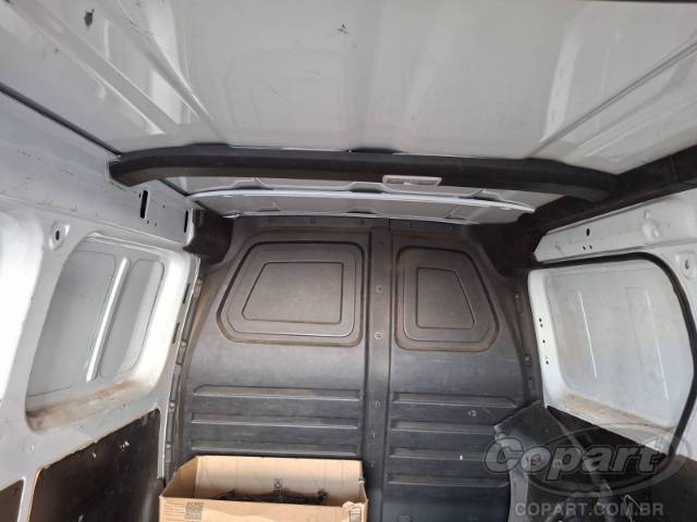 2025 RENAULT KANGOO 