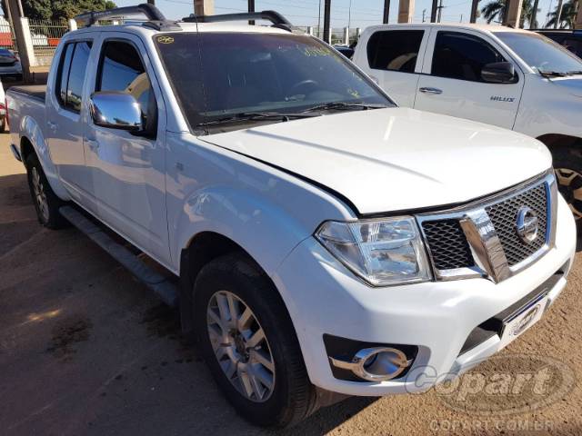 2016 NISSAN FRONTIER CD 