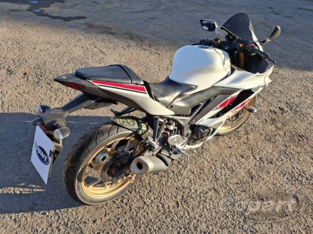 2023 YAMAHA YZF R3 