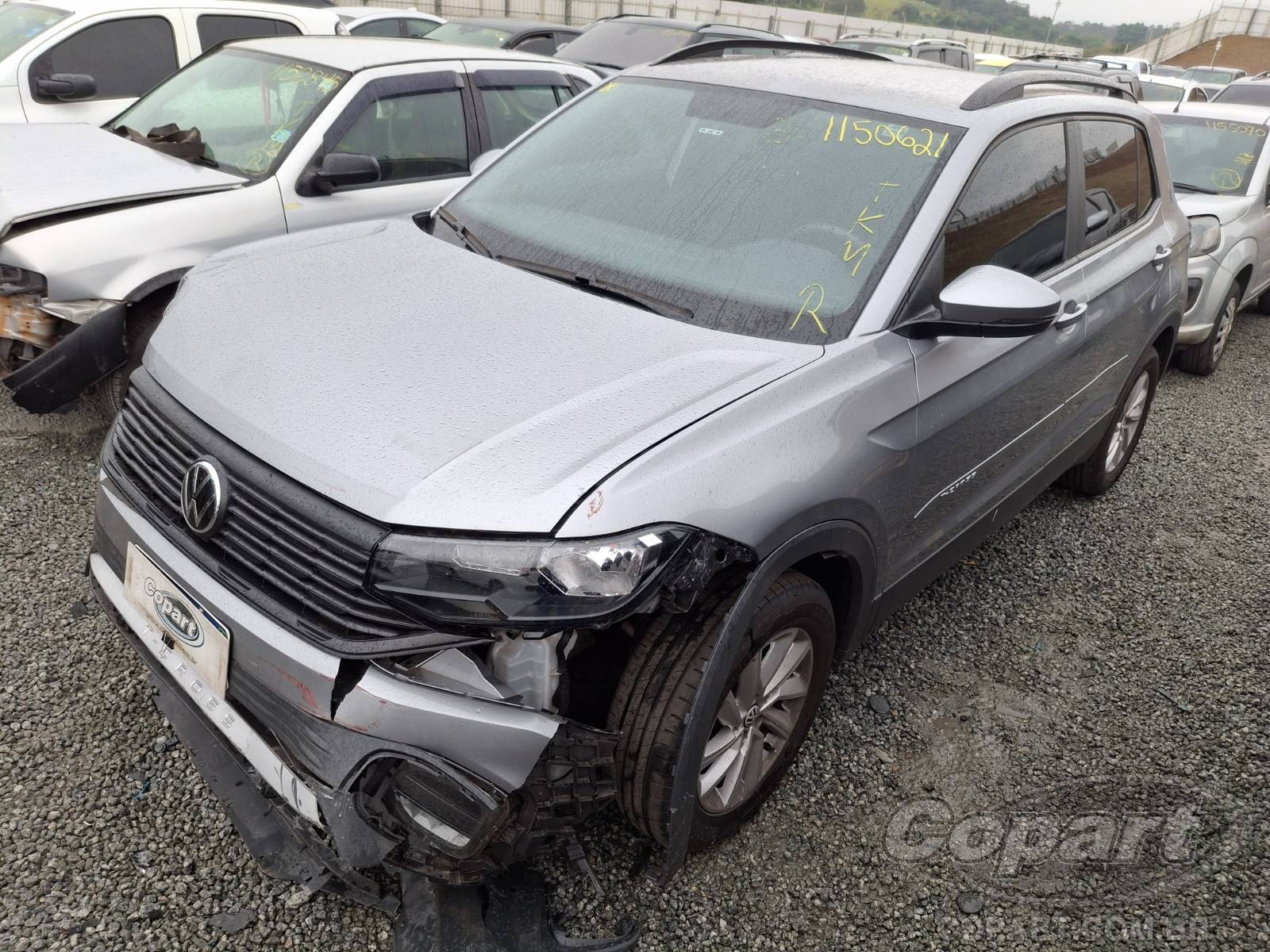 Foto 2: 2024 VOLKSWAGEN T-CROSS