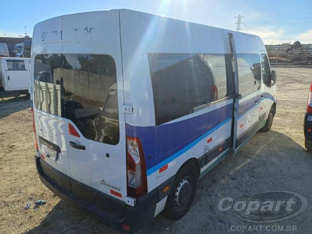 2026 RENAULT MASTER 