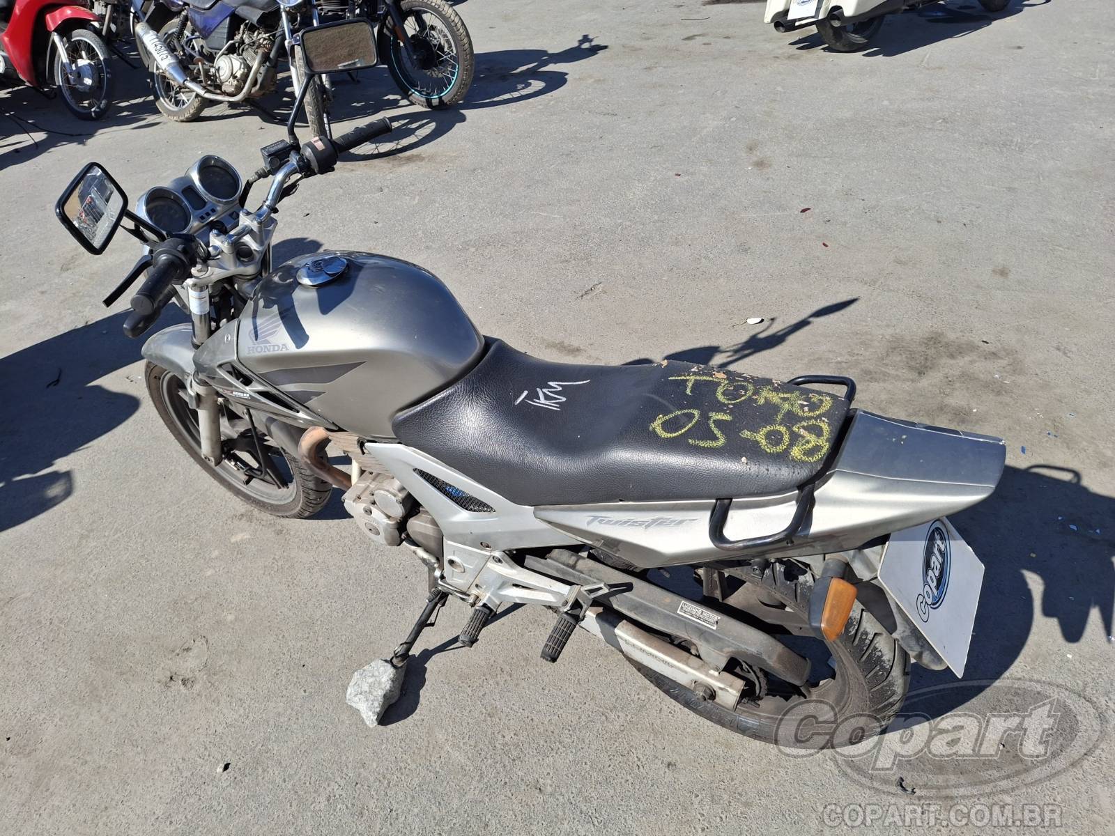 Foto 3: 2008 HONDA CBX 250