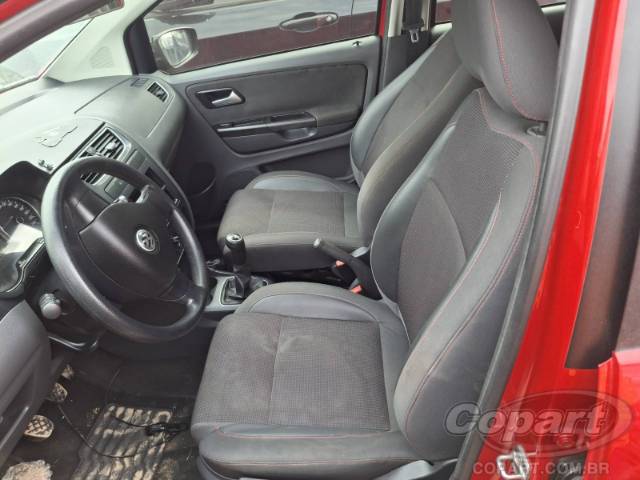 2011 VOLKSWAGEN FOX 