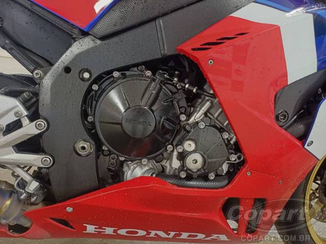 2022 HONDA CBR 1000RR-R 