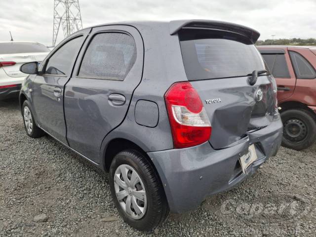 2015 TOYOTA ETIOS 