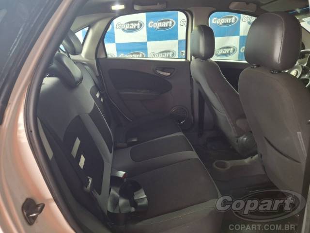 2016 FIAT GRAND SIENA 