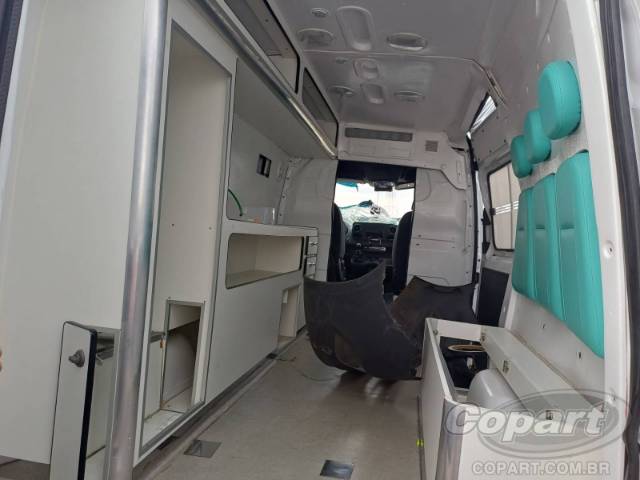 2025 MERCEDES BENZ SPRINTER 