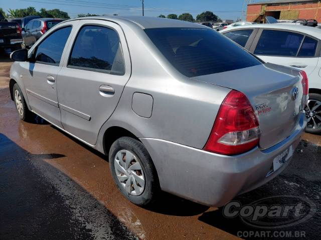 2017 TOYOTA ETIOS SEDA 