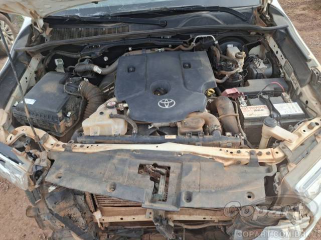 2023 TOYOTA HILUX CD 