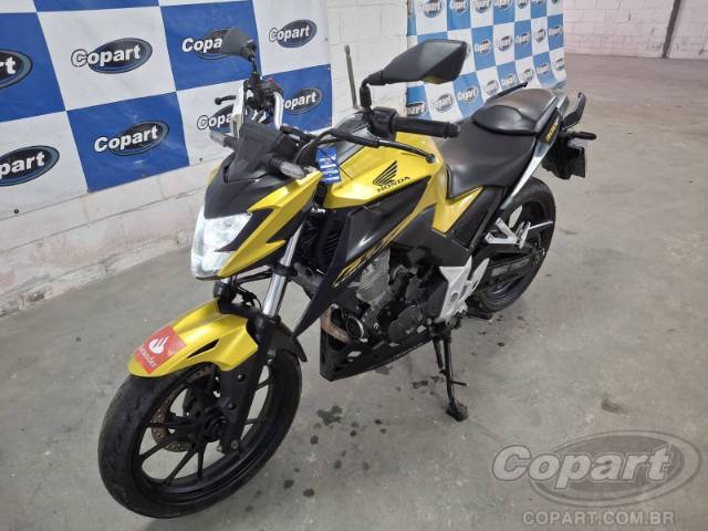 2023 HONDA CB 300F 