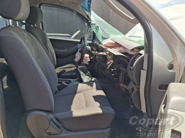 2014 NISSAN FRONTIER CD 