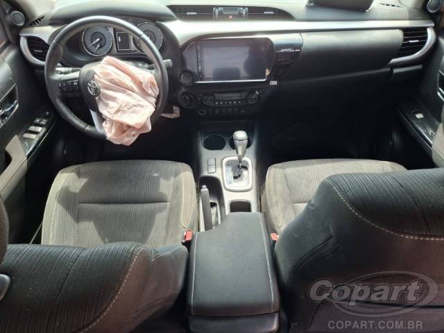 2025 TOYOTA HILUX CD 