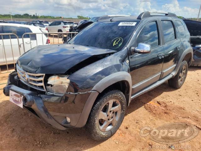 2014 RENAULT DUSTER 
