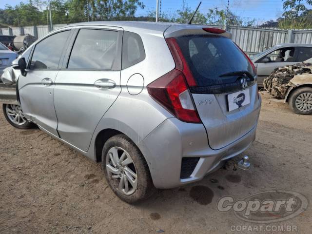 2016 HONDA FIT 