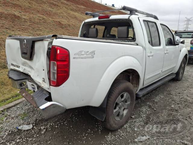 2013 NISSAN FRONTIER CD 