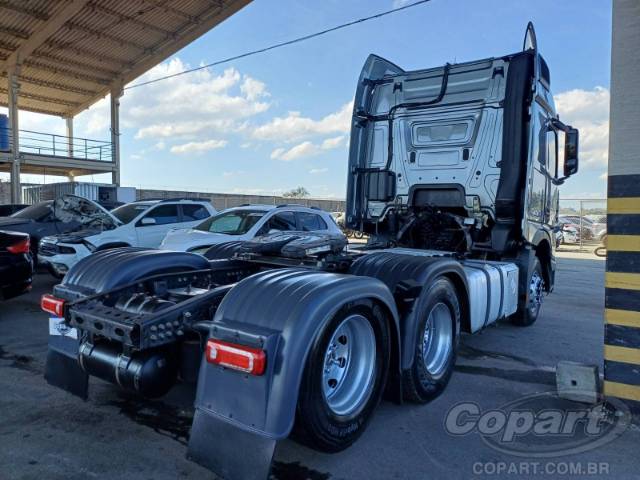 2023 MERCEDES BENZ ACTROS 
