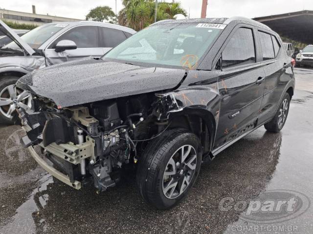 2022 NISSAN KICKS 