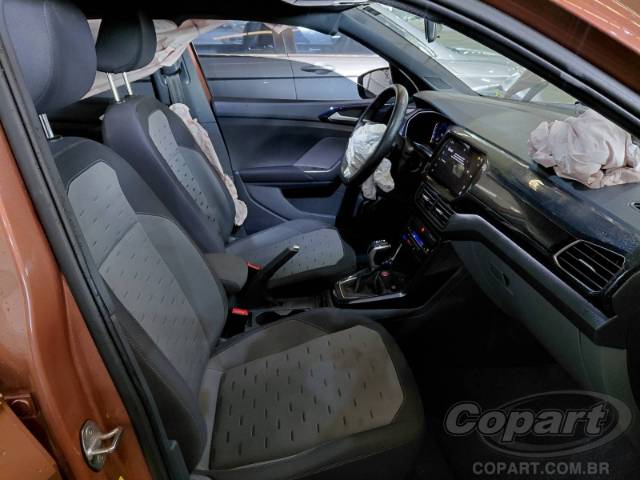 2022 VOLKSWAGEN T-CROSS 