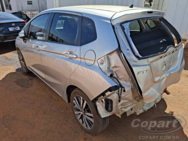 2015 HONDA FIT 