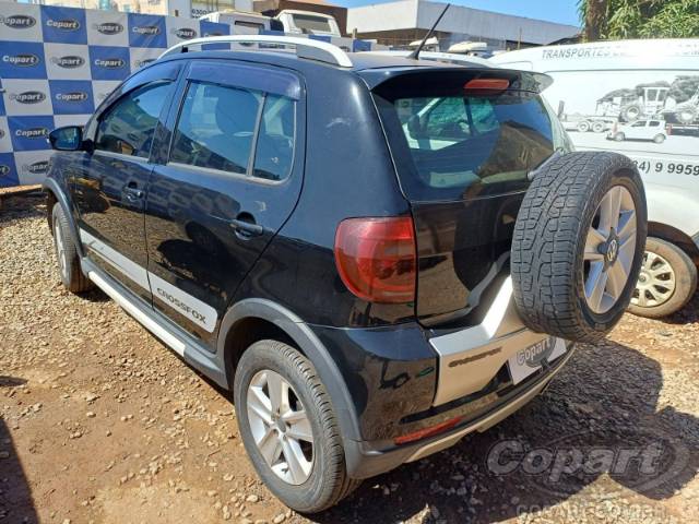 2011 VOLKSWAGEN FOX 