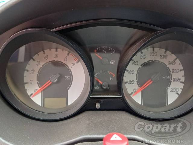 2009 FORD FIESTA SEDAN 