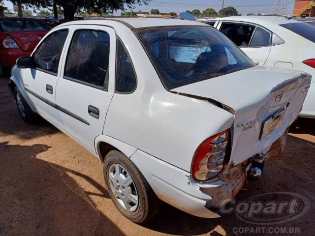 2006 CHEVROLET CLASSIC 