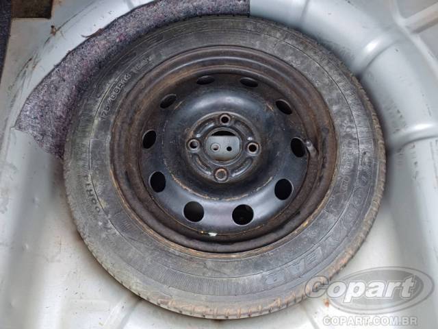 2010 FORD FIESTA SEDAN 