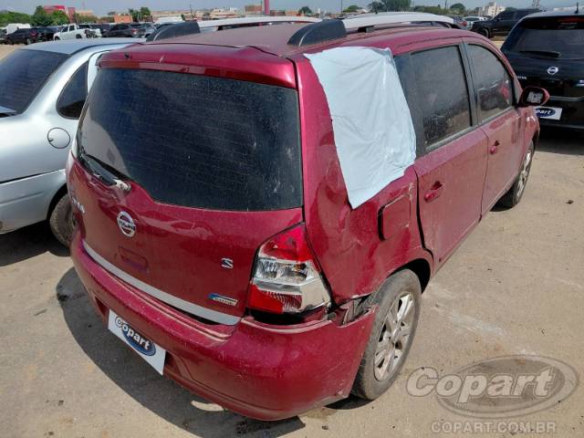 2014 NISSAN LIVINA 