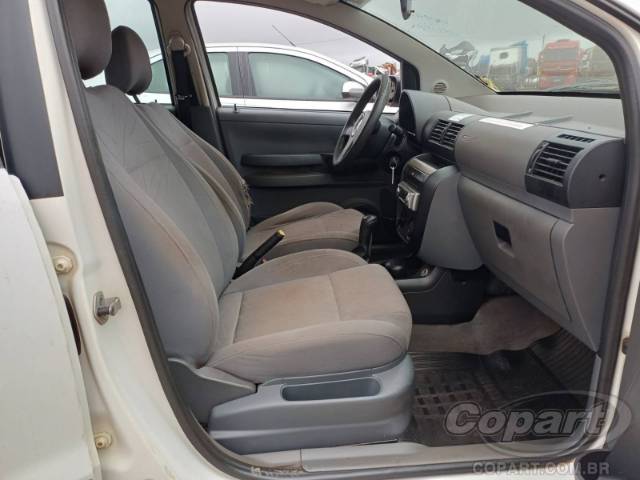 2010 VOLKSWAGEN SPACEFOX 