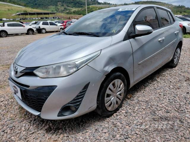 2020 TOYOTA YARIS 