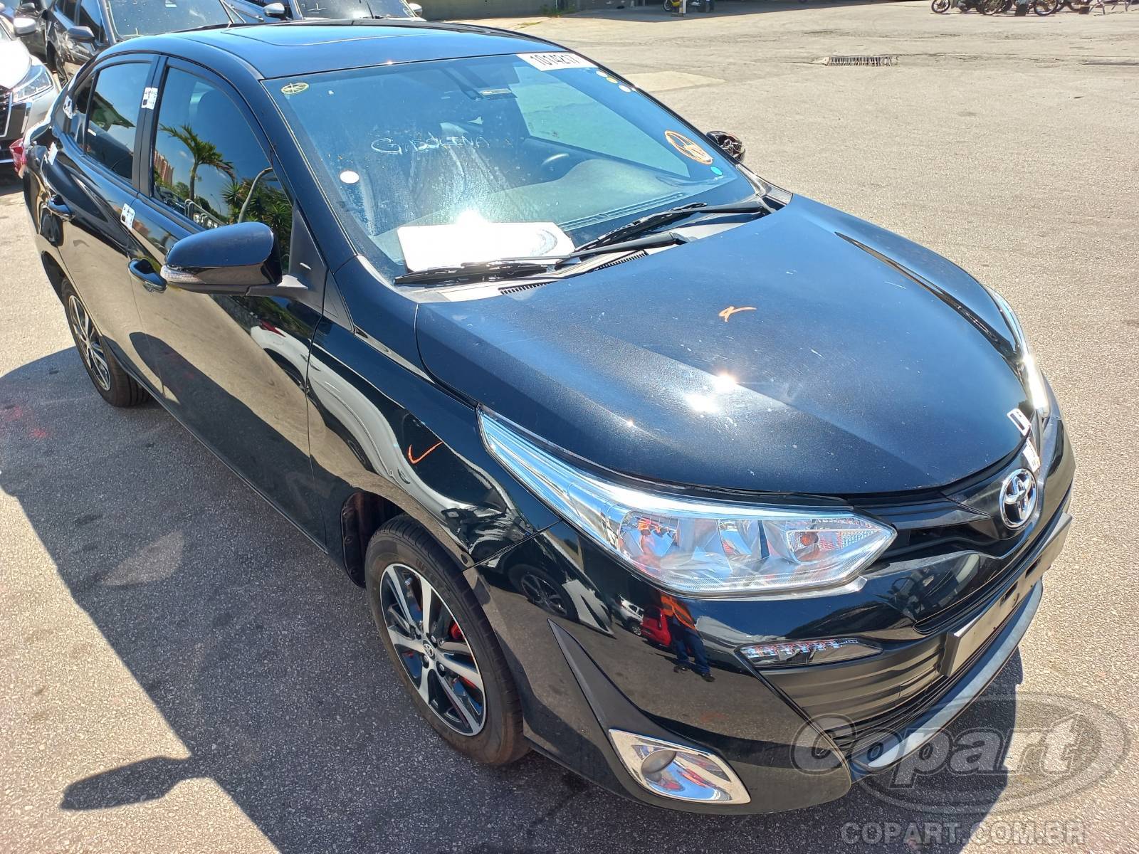 TOYOTA YARIS SEDA 2022