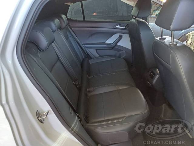 2024 VOLKSWAGEN T-CROSS 