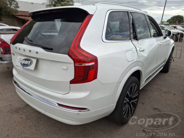 2023 VOLVO XC90 