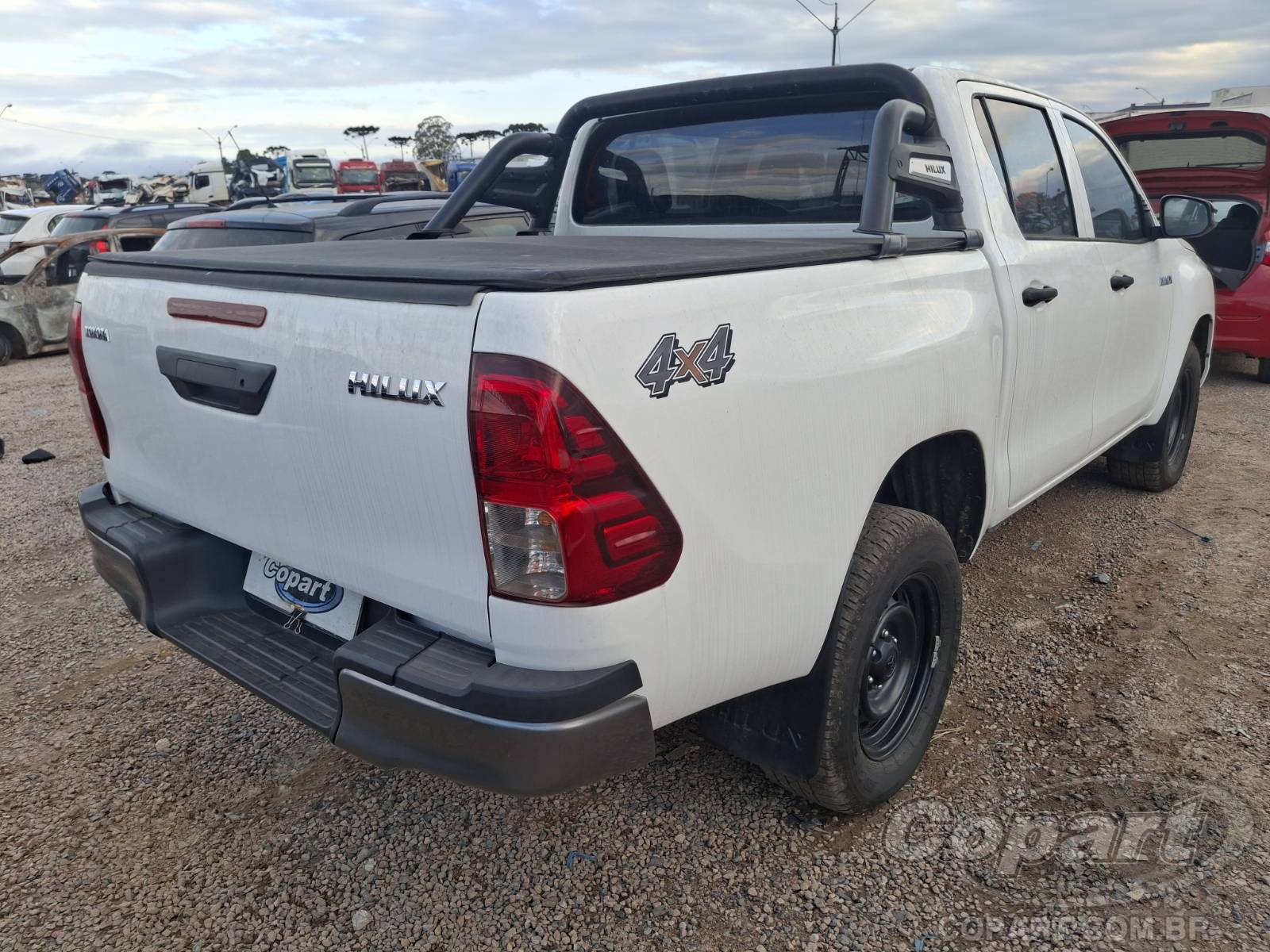 2024 TOYOTA HILUX CD — foto 4 de 10