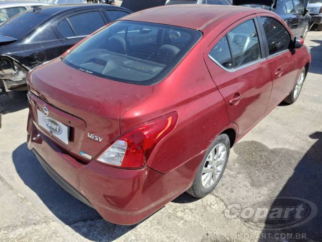 2017 NISSAN VERSA 