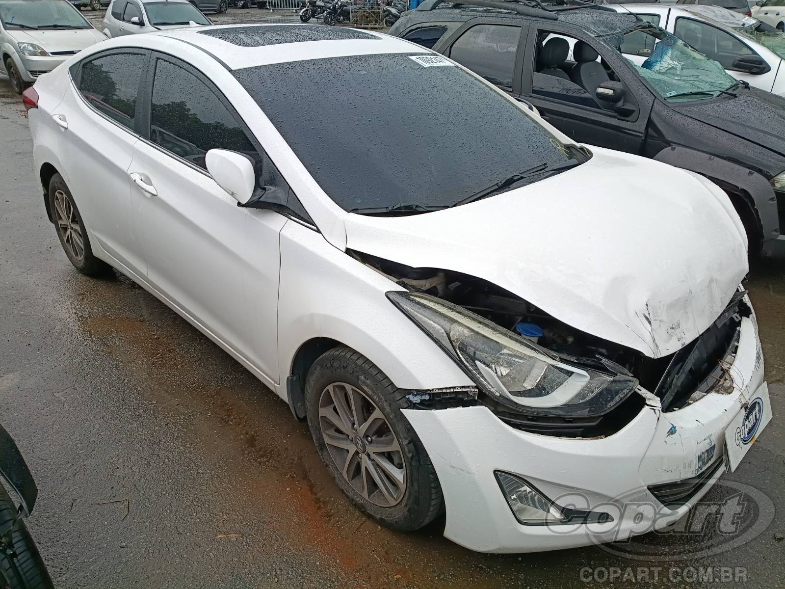Veículo Hyundai Elantra Hyundai Elantra GLS 2.0 16V 2014 2014 em leilão